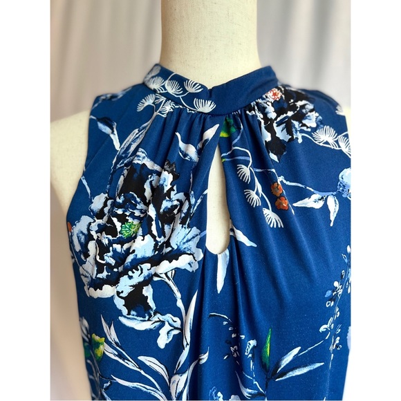 [SOLD] BHWM Black House White Market Royal Blue Cutout Floral Sleeveless Blouse - Picture 7 of 7